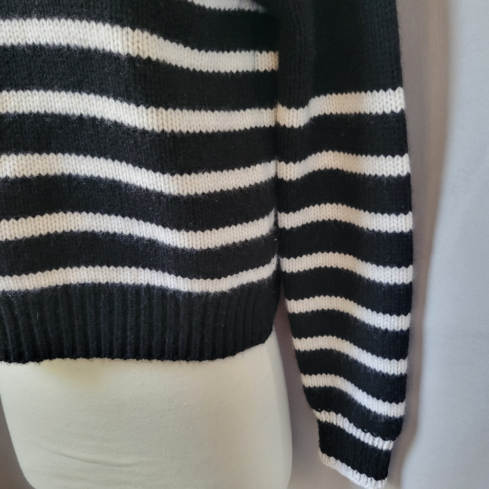 La Ligne New York Mini Marin Cropped Stripe Wool Cashmere Sweater Black XS - Picture 8 of 13